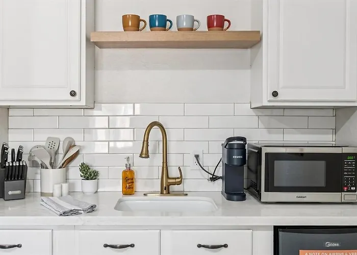Apartment Cozy Retreat With Private Bath & Kitchenette Tempe